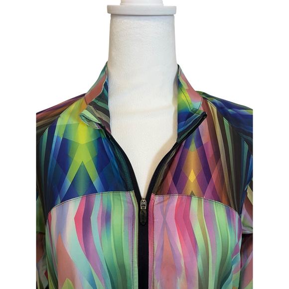 ASICS RAINBOW LIGHTWEIGHT RUNNING WINDBREAKER JACKET - Picture 4 of 14